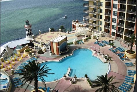 Emerald grande at harborwalk village - Book a 3-bedroom condo with two balconies and a view of the Gulf of Mexico at Emerald Grande at HarborWalk Village. Enjoy the amenities and activities of this resort, such as …